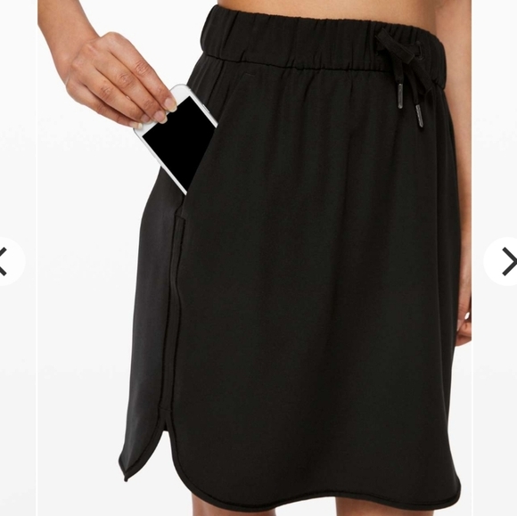 Lululemon On The Fly Woven Skirt Black Size 8 - Picture 15 of 15